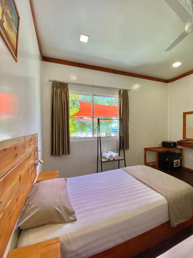 Pelican Beach Maafushi Exterior photo