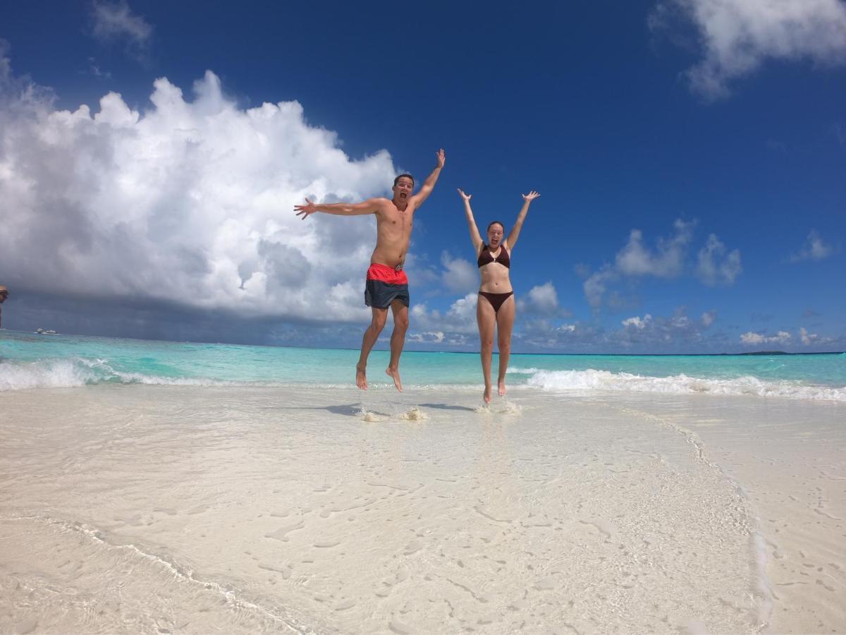Pelican Beach Maafushi Exterior photo